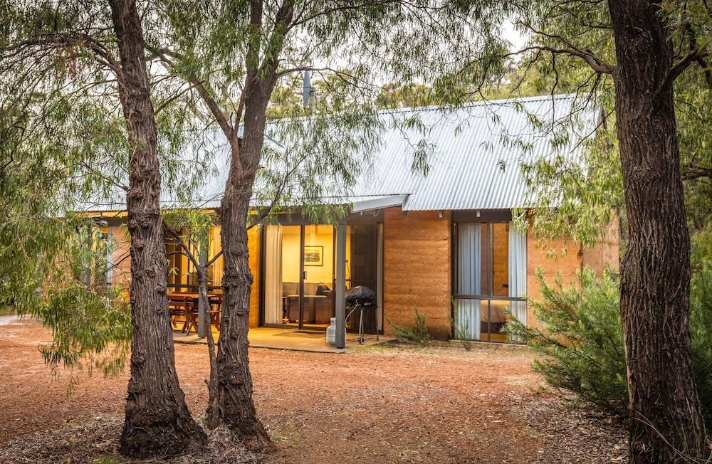 Bussells Bushland Cottages Margaret River Extérieur photo