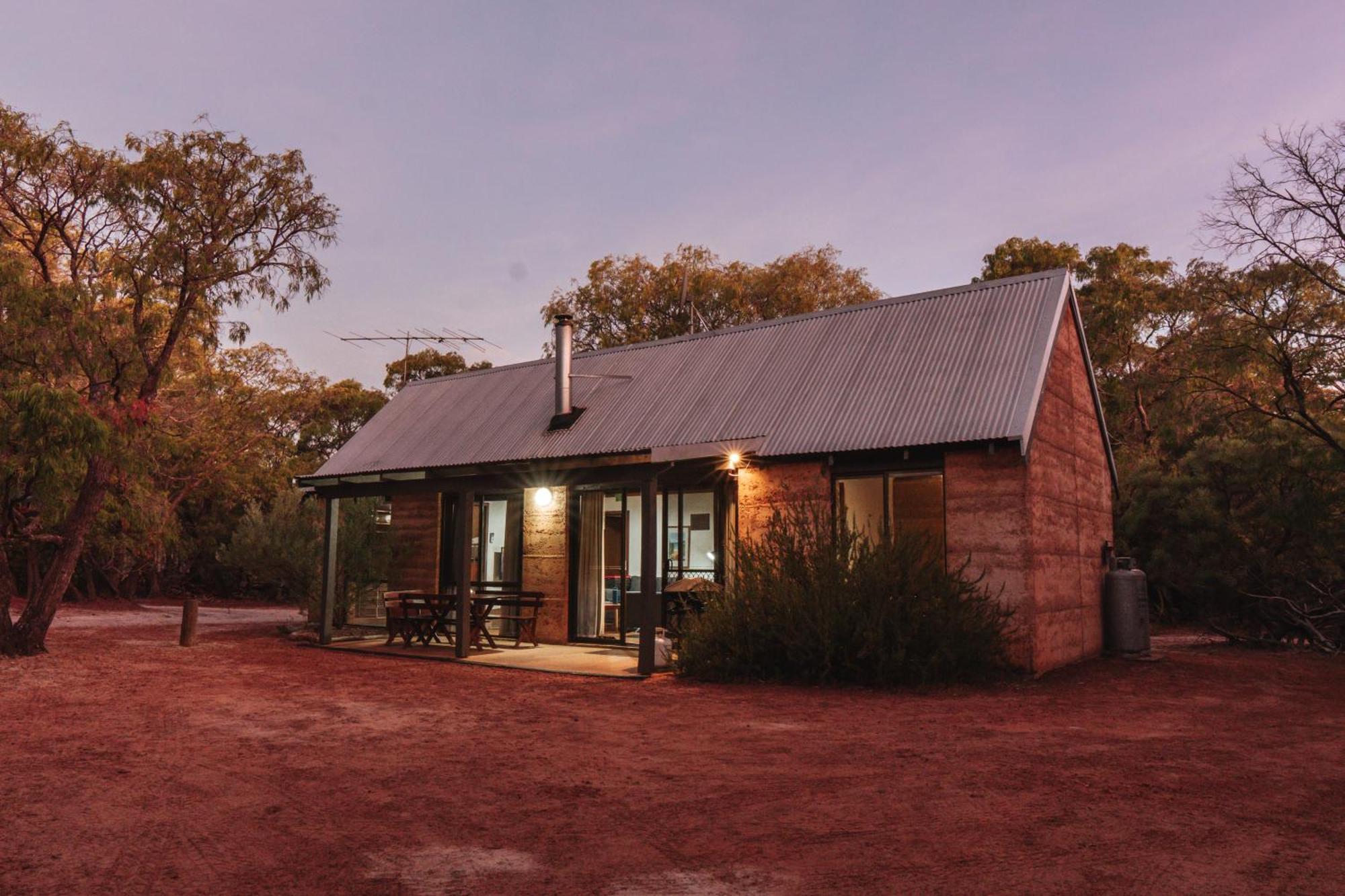 Bussells Bushland Cottages Margaret River Extérieur photo