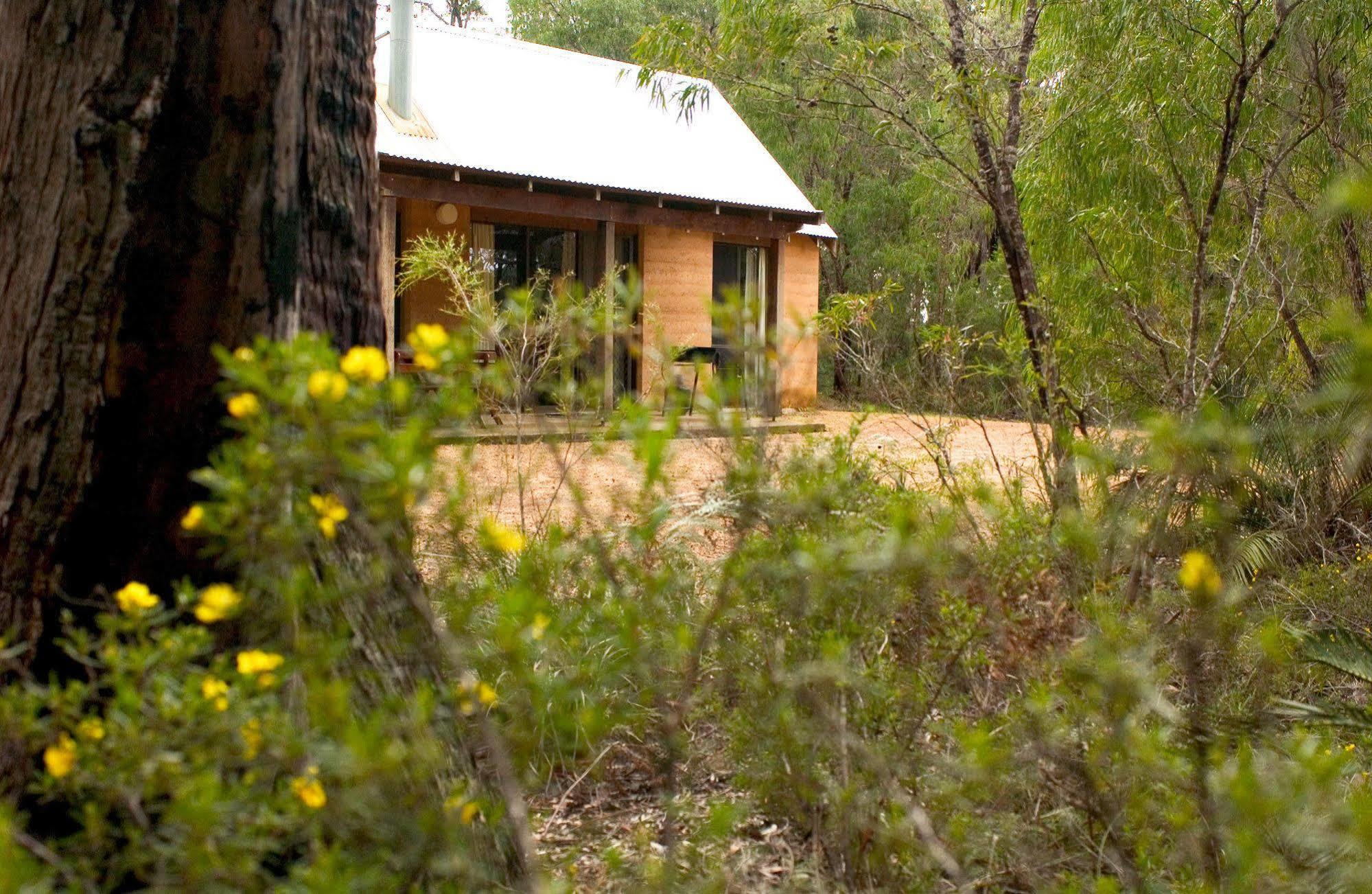 Bussells Bushland Cottages Margaret River Extérieur photo